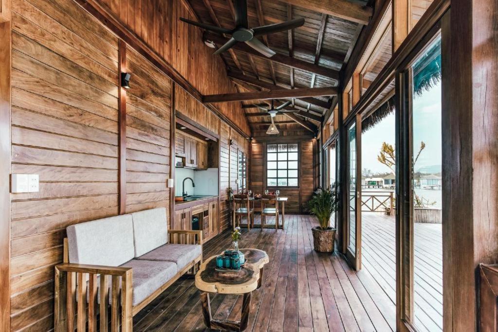 Rocks Beach Boutique Phu Quoc Exterior photo
